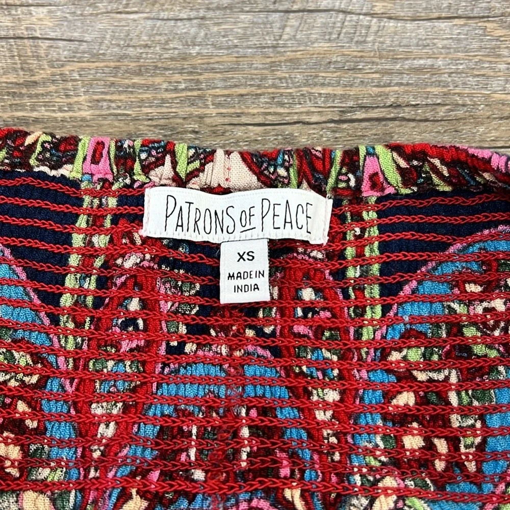Patrons of Peace Smocked Waist Crotchet Trimmed Shorts XS
